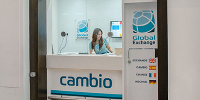 'Global Exchange' point, departures hall.